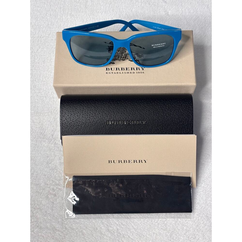 Burberry Sunglasses OBE4140 339080 55-18-140 2N NIB